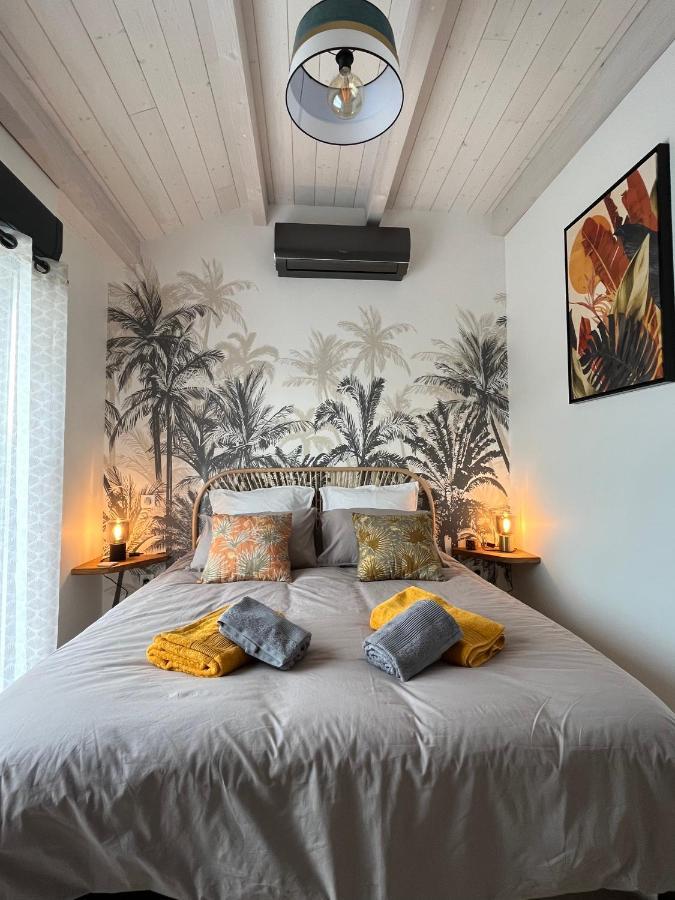Chambre Au Calme Avec Spa Privatif Gratuit Sud Aveyron Les Palmiers Des Causses Saint-Rome-de-Tarn エクステリア 写真